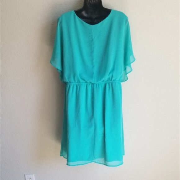 One Clothing Dress - Picture 2 of 2